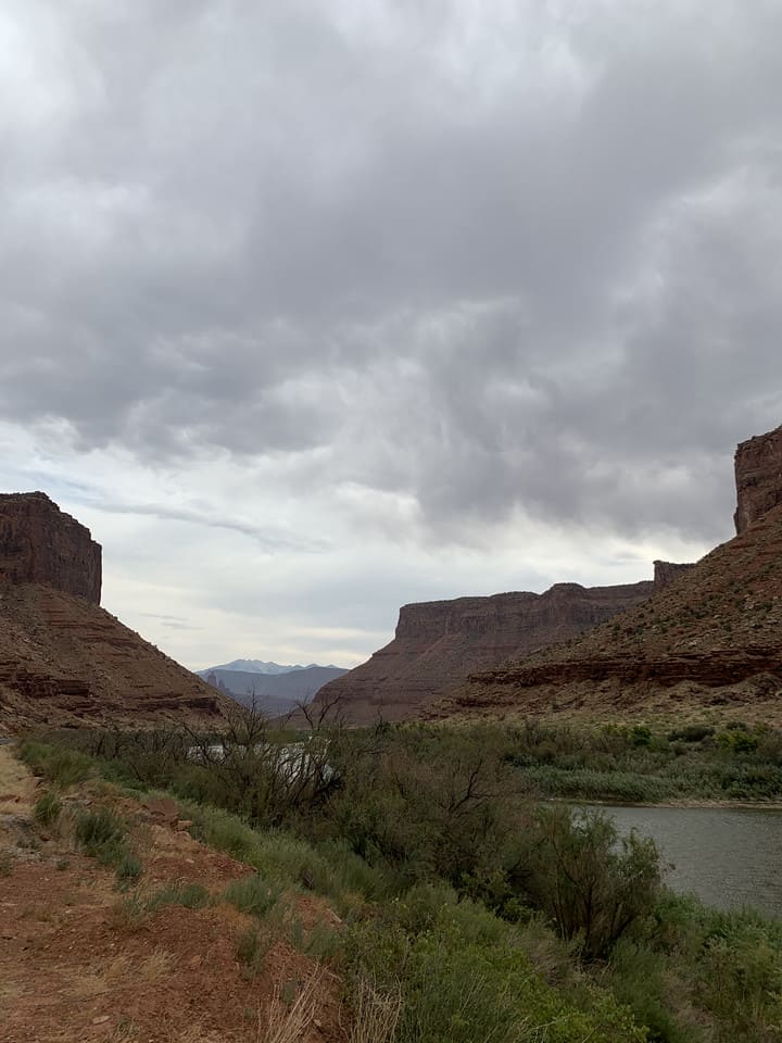https://magnifiedvacations.smugmug.com/SLC-Moab-and-Arches-NP-in-Utah/Upper-Colorado-River-Scenic-Byway-/